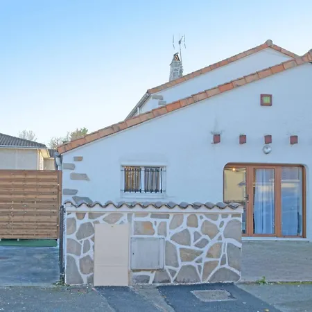 T2 Avec Terrasse, Parking Et Wifi Angouleme